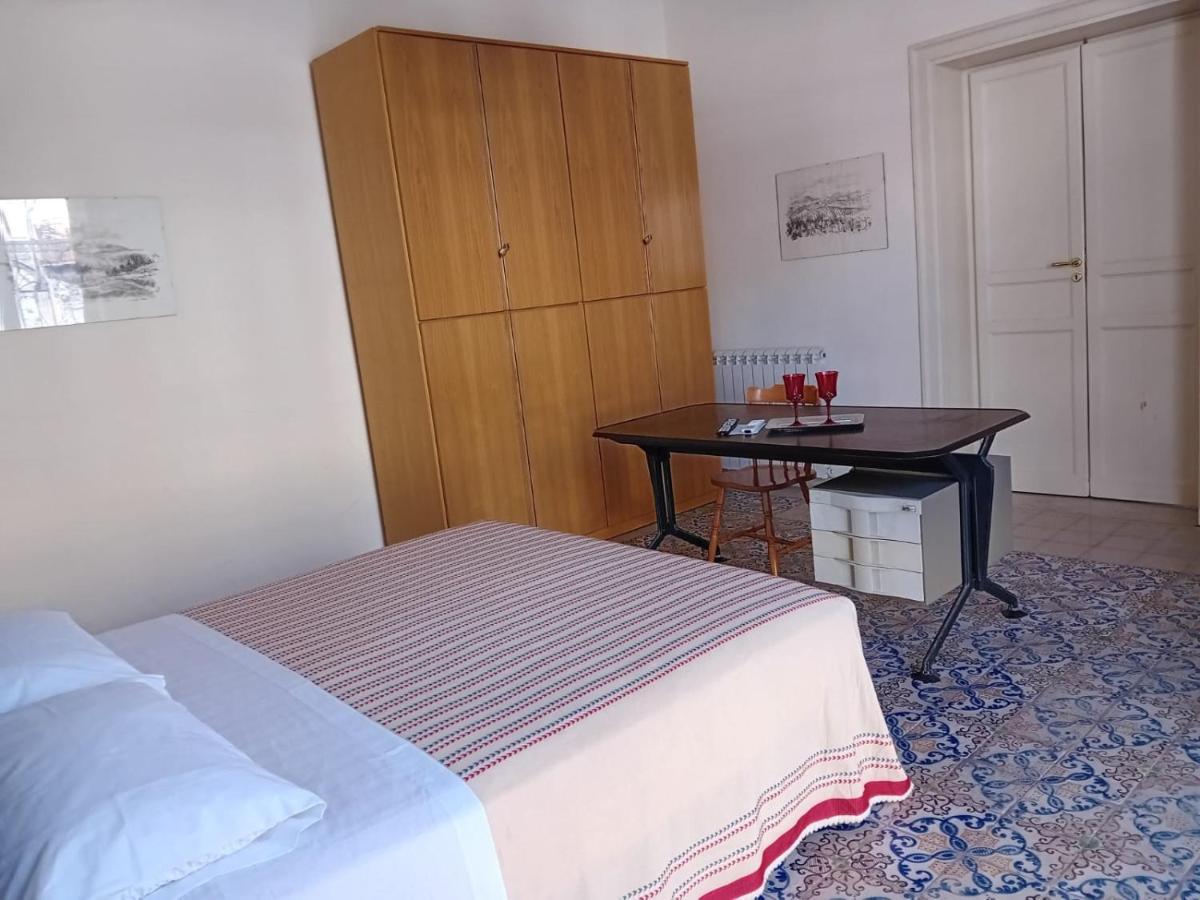 Casa Nonno Enrico In Via Oreto Palermo Ngoại thất bức ảnh